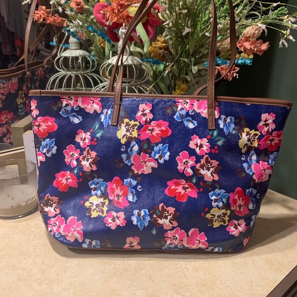 Nine West floral tote